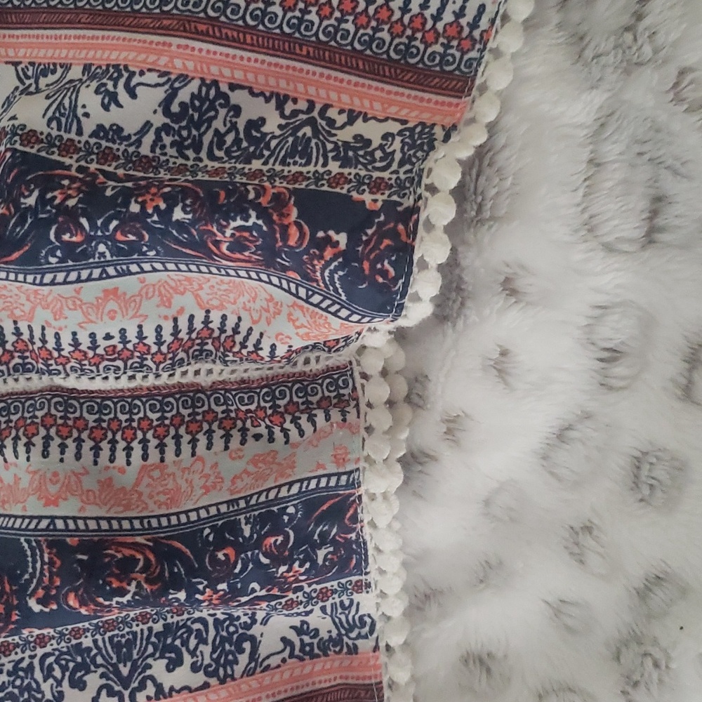 Multi Color Striped Pattern tank top - Picture 4 of 11